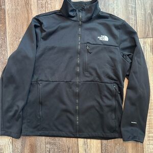 The North Face Men's Black Performance Jacket